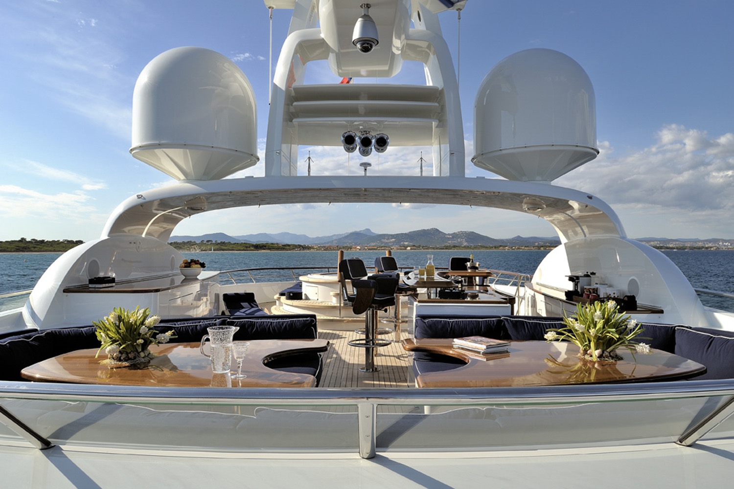 who owns awatea yacht